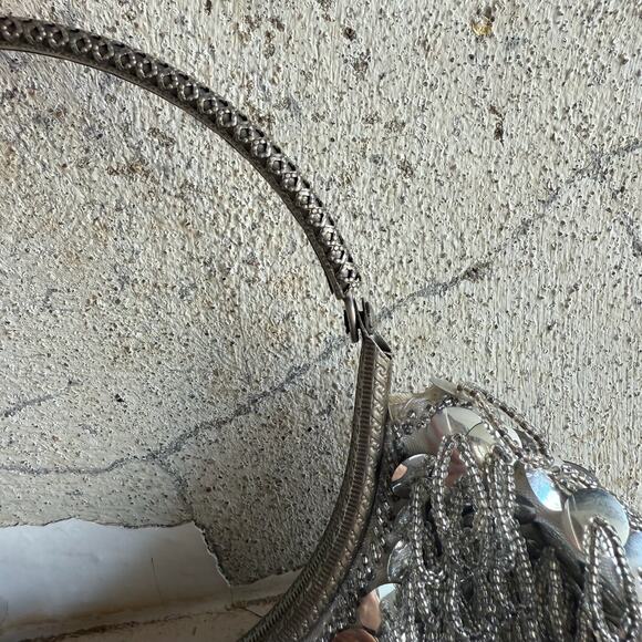 Vintage La Regale Silver Beaded Sequin Evening Bag Top Handle Purse Hong Kong - Picture 8 of 9